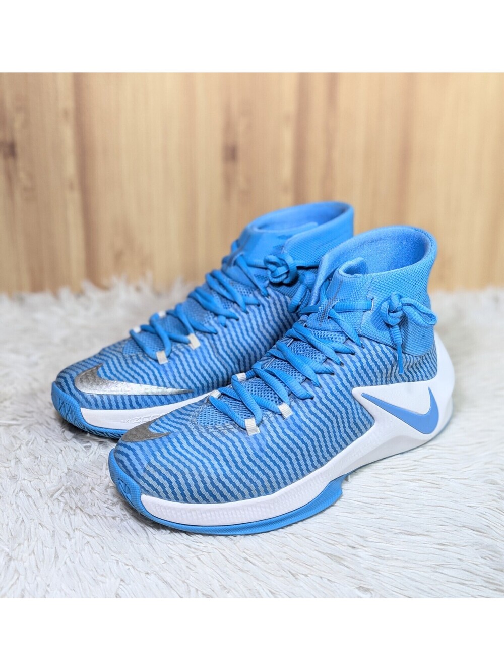 Size 7 - Nike Zoom Clear Out TB Blue